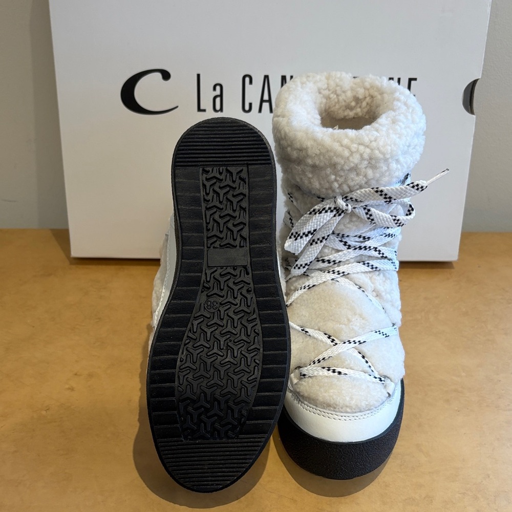 La CANADIENNE White Shearling Lace-Up Platform Boot - Picture 3 of 5